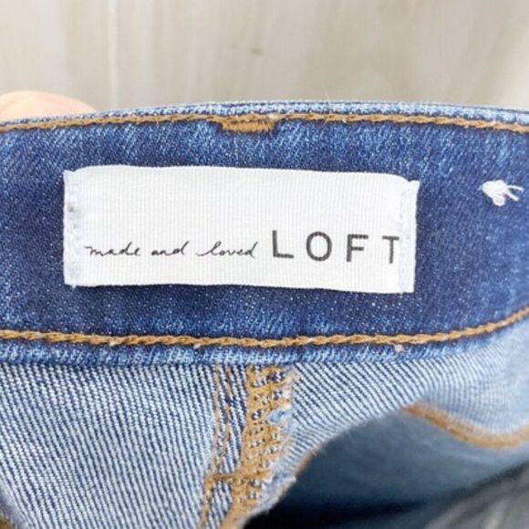 Loft | Curvy Raw Hem Skinny Jeans Size 26 - Picture 6 of 8